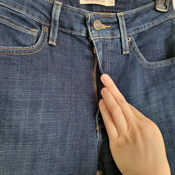 Levi's 721 High Rise Skinny Blue Denim Jeans Pants Size 26 - Picture 7 of 16